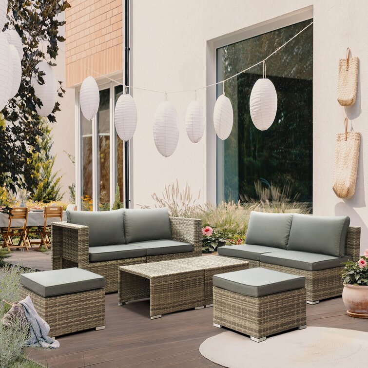 6 Person Outdoor Seating Group with Cushions